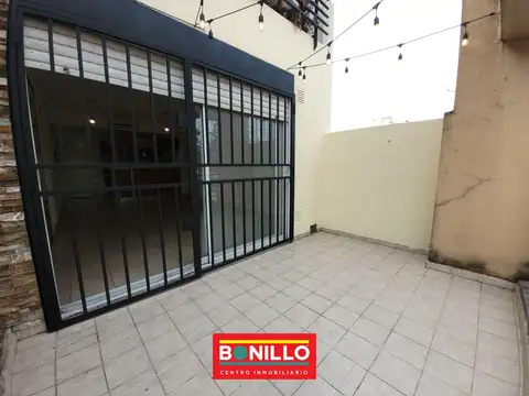 Departamento en Alquiler en Villa Pueyrredon, $ 600.000