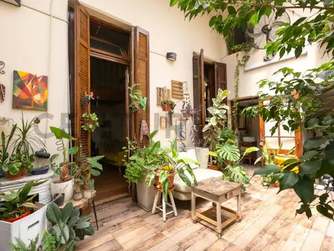 Venta PH 3 amb C/ 1 amb. extra, patio y terraza /PERMUTA - CABALLITO NORTE- SIN EXPENSAS