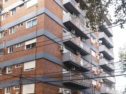 OLIVOS CENTRO  DEPTO 3 AMBIENTES PROXXIMO AVENIDA