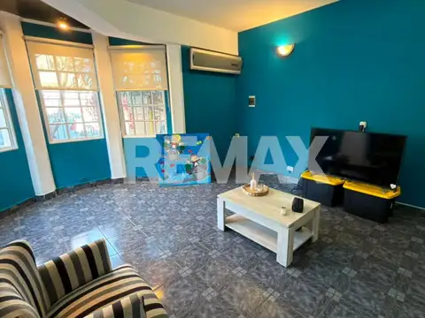 Casa 7 ambientes con 1 baño
