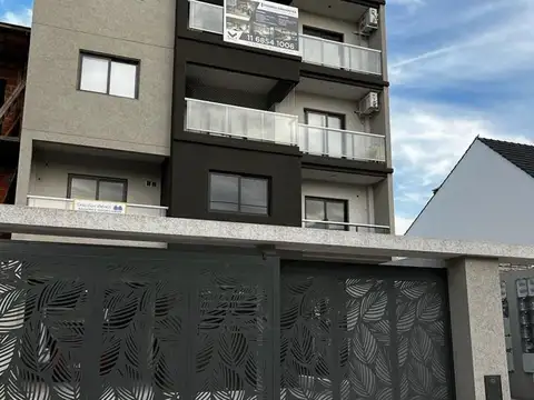 DEPARTAMENTO DOS AMBIENTES EN VENTA VILLA LUZURIAGA