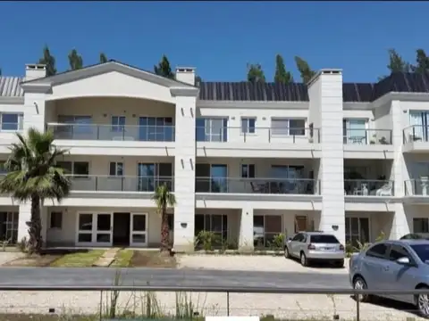 Departamento en Venta en Boulevard Del Sol, USD 165.000