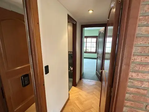 Casa en Venta en Barrio Uno, USD 750.000