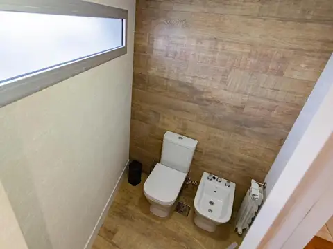 Departamento 4 ambientes con 4 baños