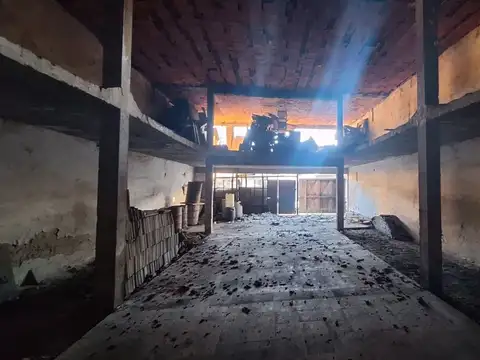 Local en Venta 40 años