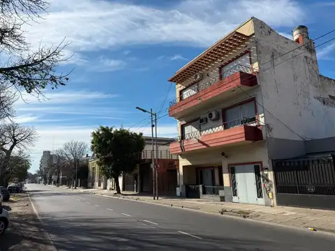 Depto Tipo Casa en Alquiler en Villa Devoto, $ 550.000