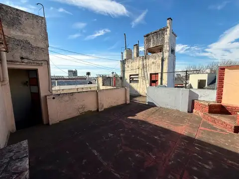 Depto Tipo Casa en Alquiler de 2 ambientes