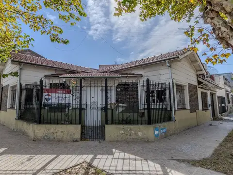 Venta Casa de 3 ambientes-Lanus Oeste