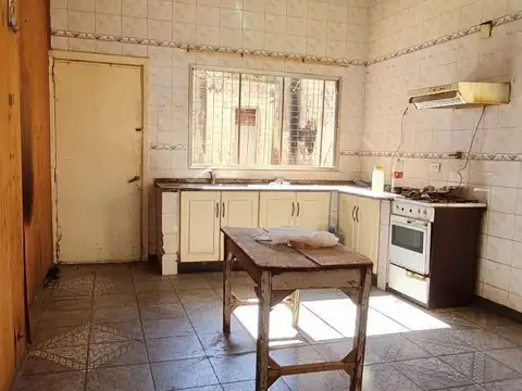 Casa en Venta en Caseros, USD 109.000