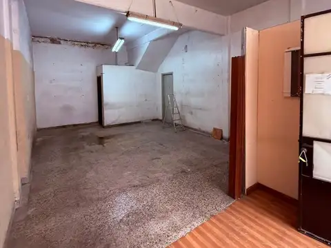 Local en Alquiler en Florida, $ 550.000
