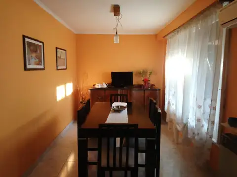 Casa en Venta en Haedo Norte, USD 239.000