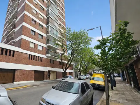 Departamento 3 amb a metros parque Saavedra.
