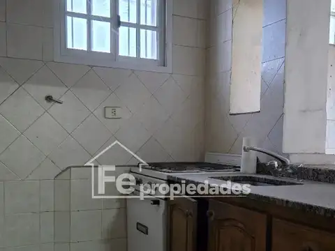 Av. Rivadavia 8800, Piso PB