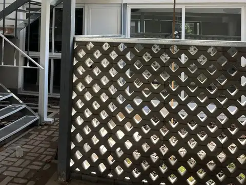 COCHERAS EN COSTRUCCIÓN.