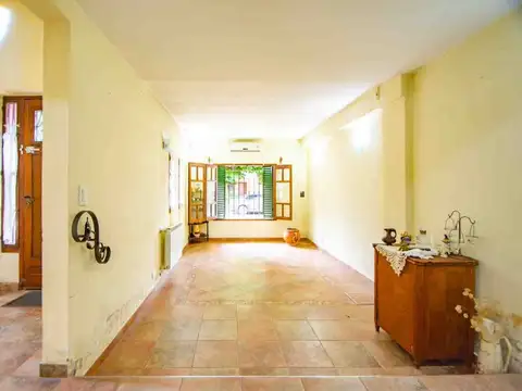 Casa en Venta en Versalles, USD 260.000