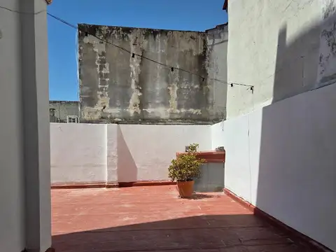 Ibera 4500, Piso 1