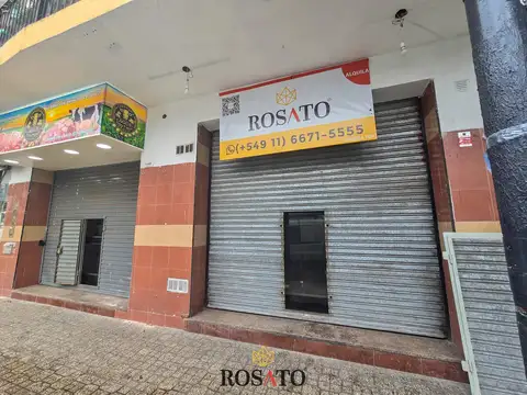 Alquiler local comercial de 28 m² sobre avenida en Villa Lugano