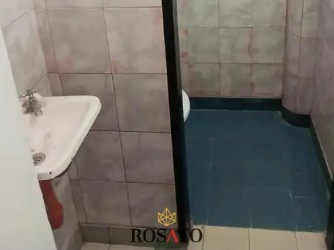 Alquiler local comercial de 28 m² sobre avenida en Villa Lugano