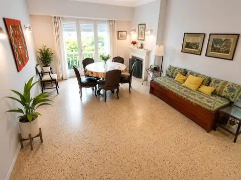 DEPARTAMENTO CUATRO AMBIENTES CON BALCON