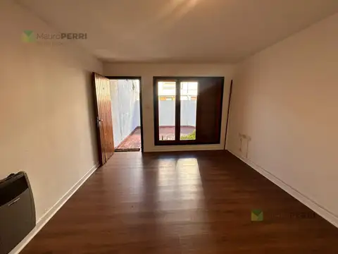 Depto Tipo Casa en Venta de 2 ambientes