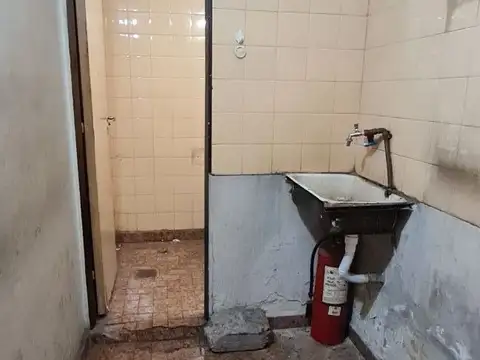 Local en Alquiler en Jose Ingenieros, $ 650.000