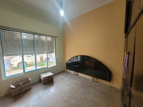 P.H. Tipo Casa al Frente