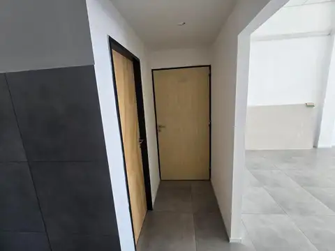 Local en Alquiler en Manantiales, $ 2.300.000