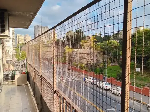 Departamento 4 ambientes con 2 baños