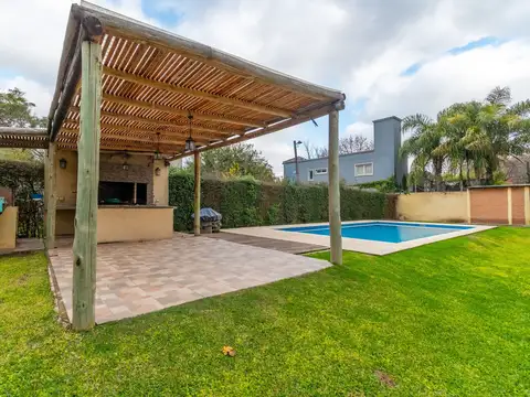 Casa en Venta en Manuel Alberti, USD 150.000
