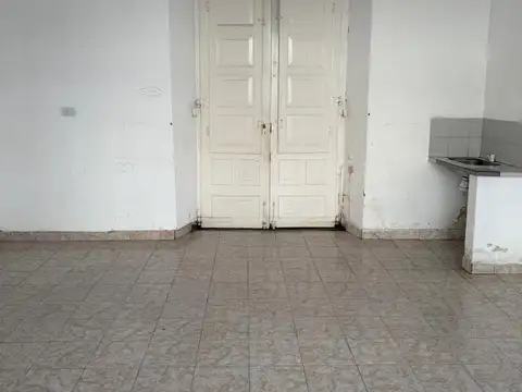 LOCAL COMERCIAL CENTRICO EN ALQUILER EN GOYA