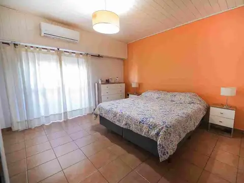 Depto Tipo Casa en Venta en Ciudadela, USD 180.000