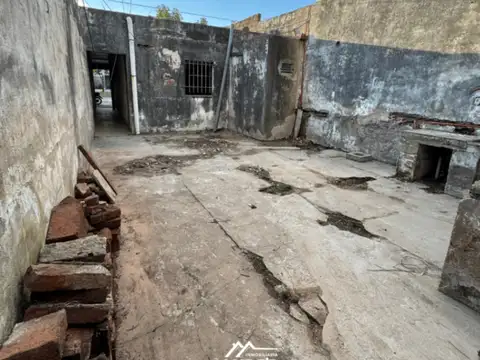 Local en Venta 30 años