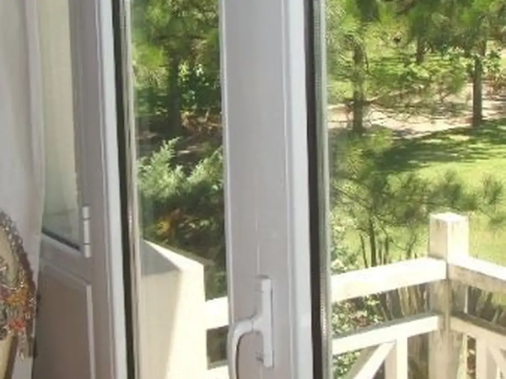 EXCELENTE PROPIEDAD  TRES DORMITORIOS CON PILETA - Foto 18