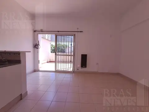 Departamento en Alquiler en Olivos, $ 500.000