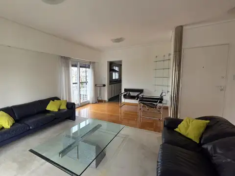 Departamento en Alquiler de 4 ambientes