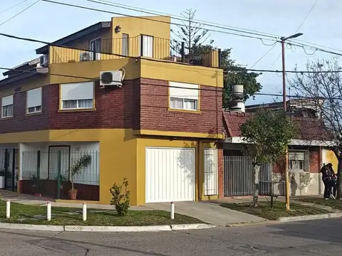 PH 4 Amb en Venta en Jose C Paz- dto 2 amb