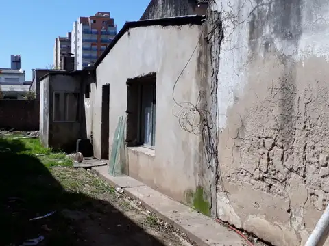 Terreno en Venta, FOT 2,5