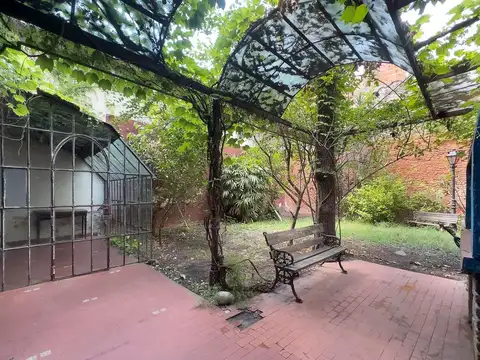 ALMAGRO VENTA PH 4 AMB CON GRAN JARDIN Y PATIO