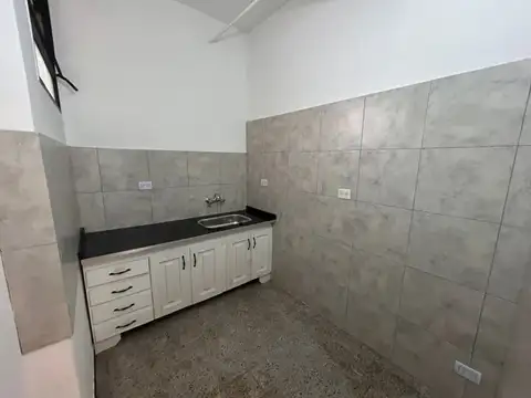 Local en Alquiler en Villa Sarmiento, $ 1.200.000