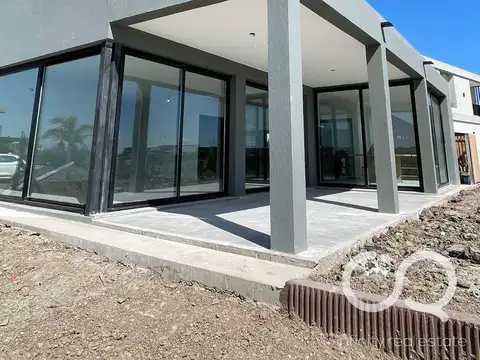 Venta Casa Al Lago - San Sebastián Area 8