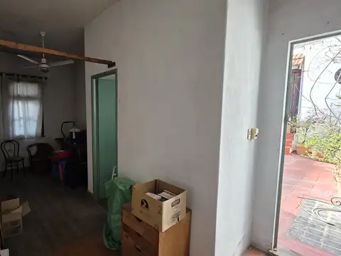 Depto Tipo Casa en Venta 80 años