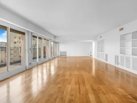 Departamento en Venta con 2 cocheras