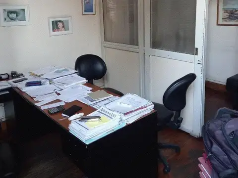 Depto Tipo Casa en Venta 50 años