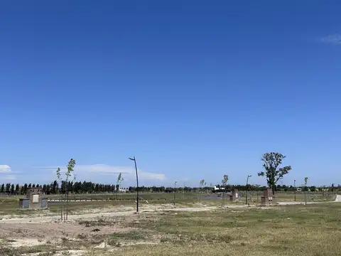 Terreno en Venta 40  mts Fondo