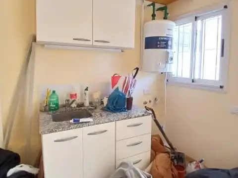 Depto Tipo Casa en Alquiler en Parque Patricios, $ 450.000