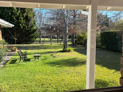 Casa en Venta en Abril Club De Campo, USD 700.000