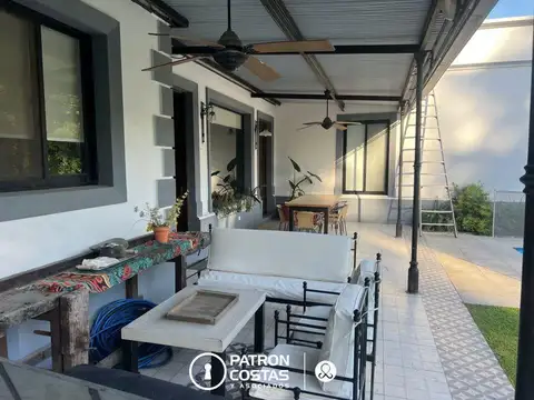 Casa 5 ambientes con 3 baños