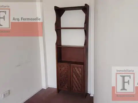 Oficina en Alquiler 50 años