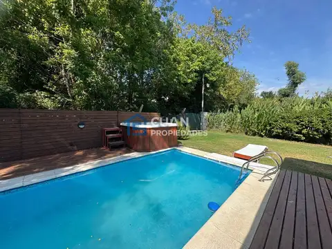 Casa en Venta en La Cañada - Los Arces, USD 190.000