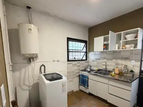 Casa 3 ambientes con 1 baño